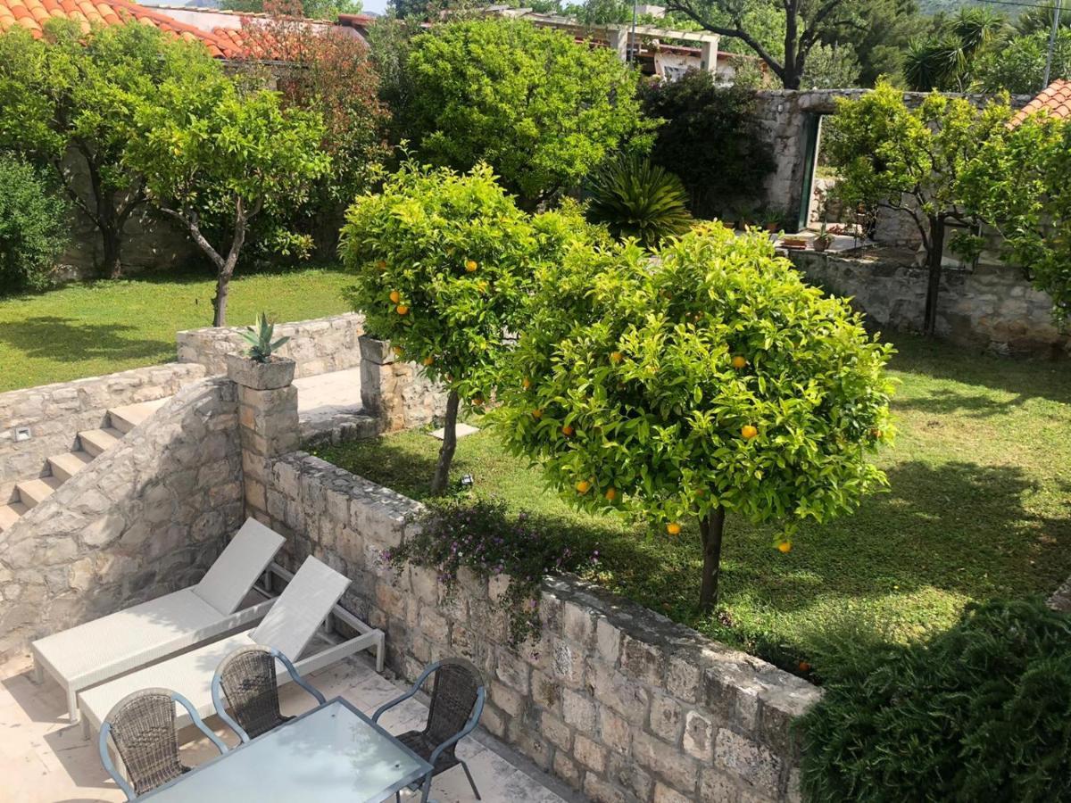 Charming Apartment For 3 Pax In Cavtat Eksteriør bilde